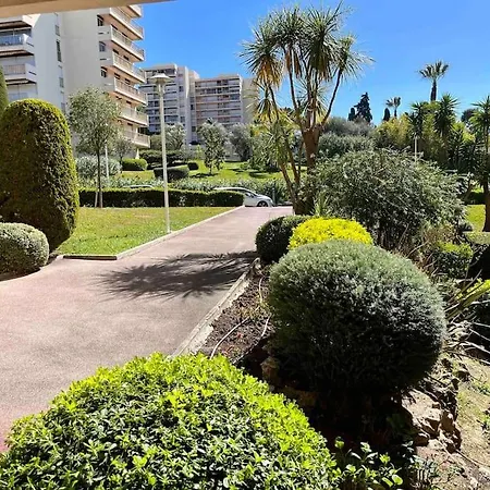 De Standing Piscine Proche Apartman Antibes